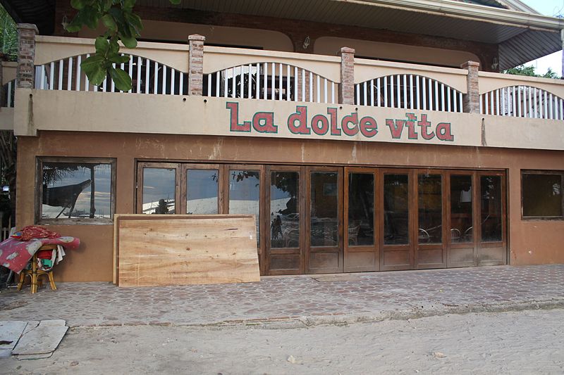 Image:Closed La Dolce Vita.jpg